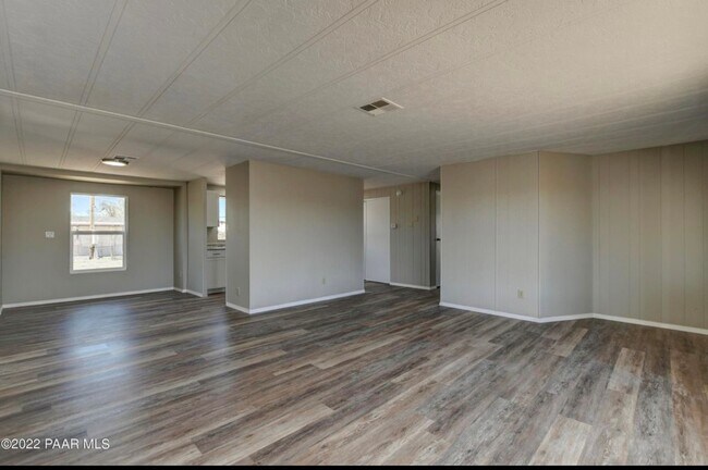 Building Photo - 1188 Liberty Ln