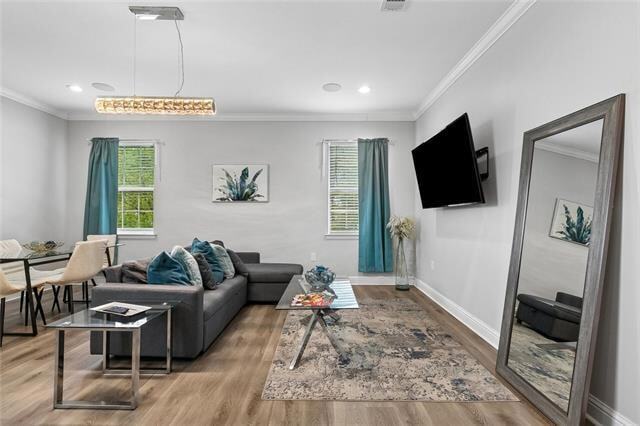 Foto del edificio - 3212 Jackson Ave