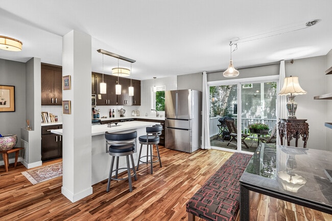 Stainless Steel Appliances - 220 2nd St NE