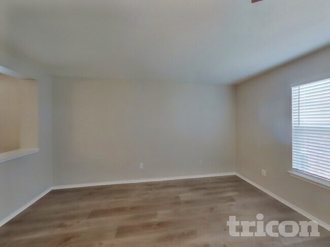 Foto del edificio - 11059 Barclay Point