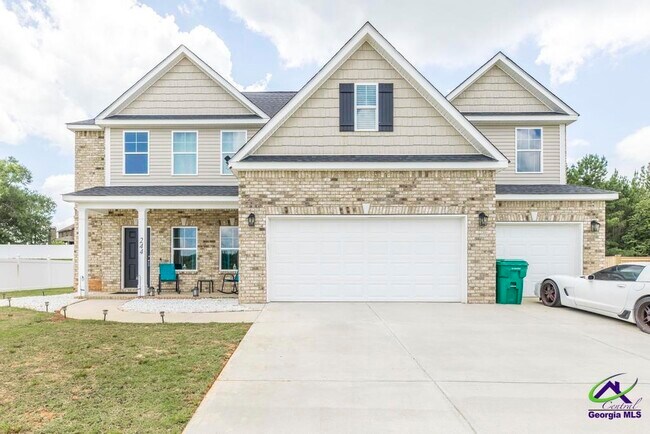 Foto del edificio - 244 Oakley Ct