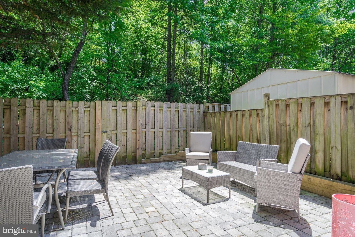 Foto principal - 3252 Banneker Dr NE