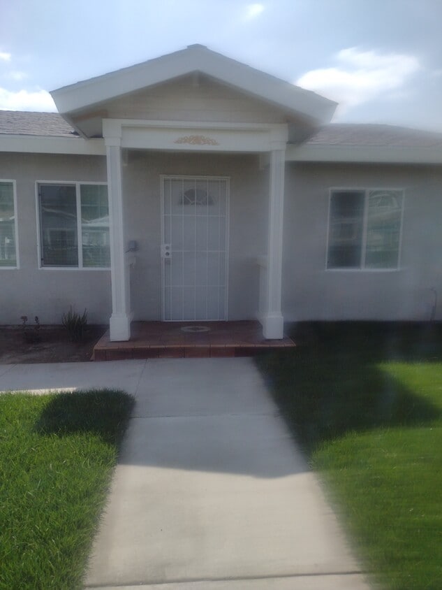 24 Apartments for Rent in Downey, CA Westside Rentals