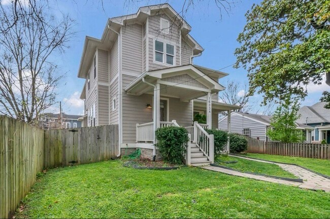 Building Photo - 1603 9th Ave N