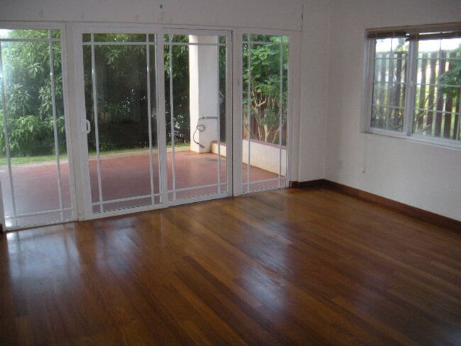 Foto del edificio - Lilipuna Rd. A-B