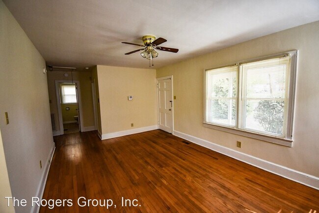 Building Photo - 3 br, 1 bath House - 415 Orange St