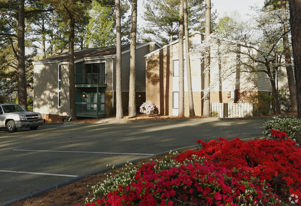 Primary Photo - The Villages of Lake Boone Trail