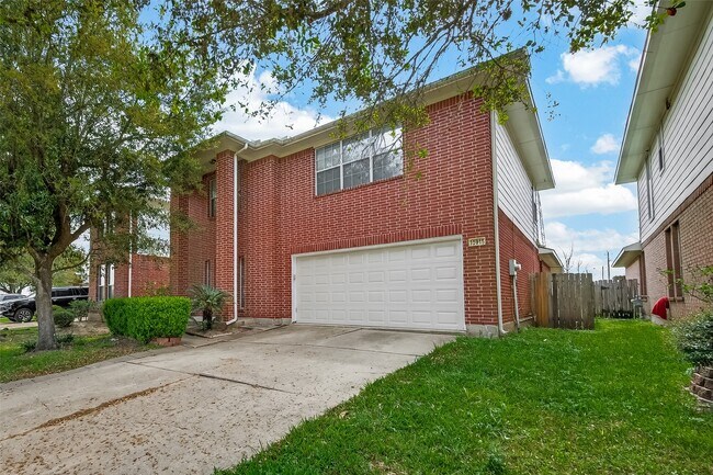 Foto del edificio - 13915 Maleewan Ln