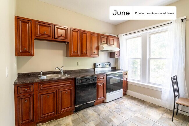 Photo - Room in Shared 4 bed/2 bath home