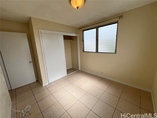Building Photo - 2787 Waialae Ave