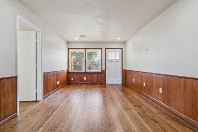 Photo - 3 bed, 1 bath home in Del City, OK