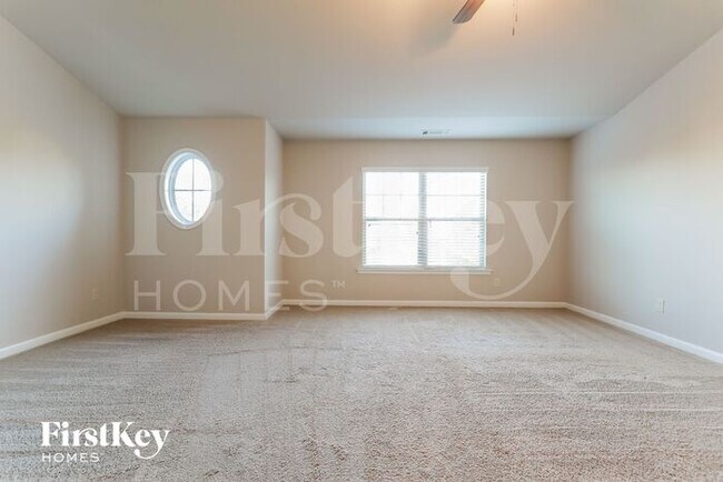 Building Photo - 1310 Aster Ives Dr