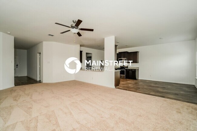 Foto del edificio - 4 Bedroom Pet-Friendly Home in New Braunfe...