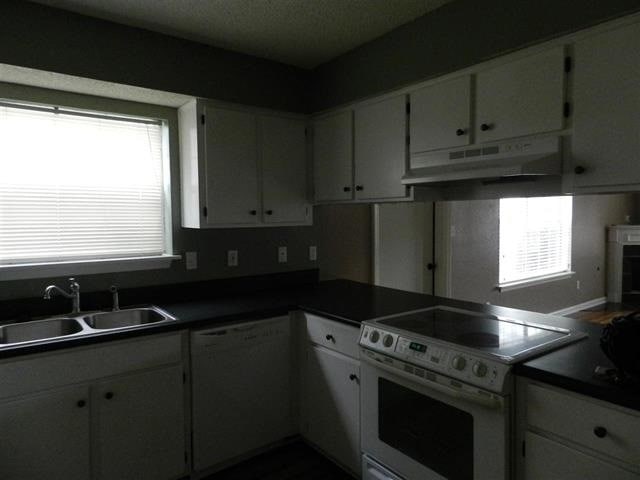 Photo - 3404 Daylily Lane Unit House