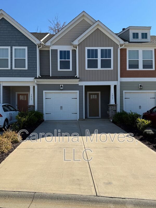 Foto principal - 1067 Millison Pl