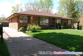 Building Photo - 1326 Rose Ave