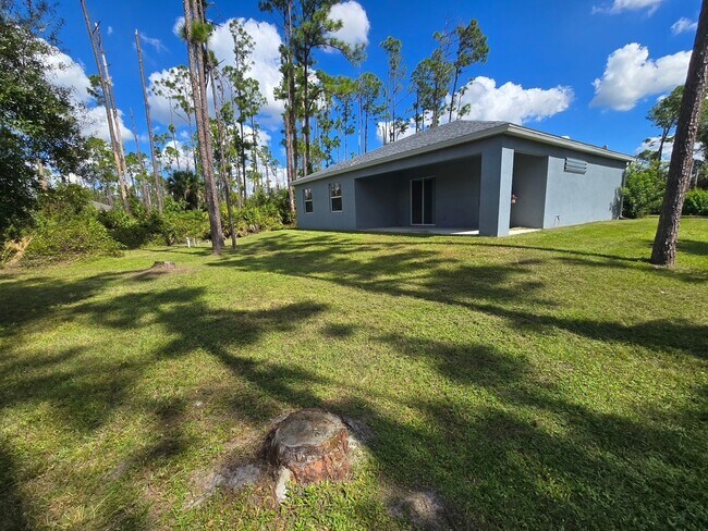 Foto del edificio - 2143 Nabble Ln