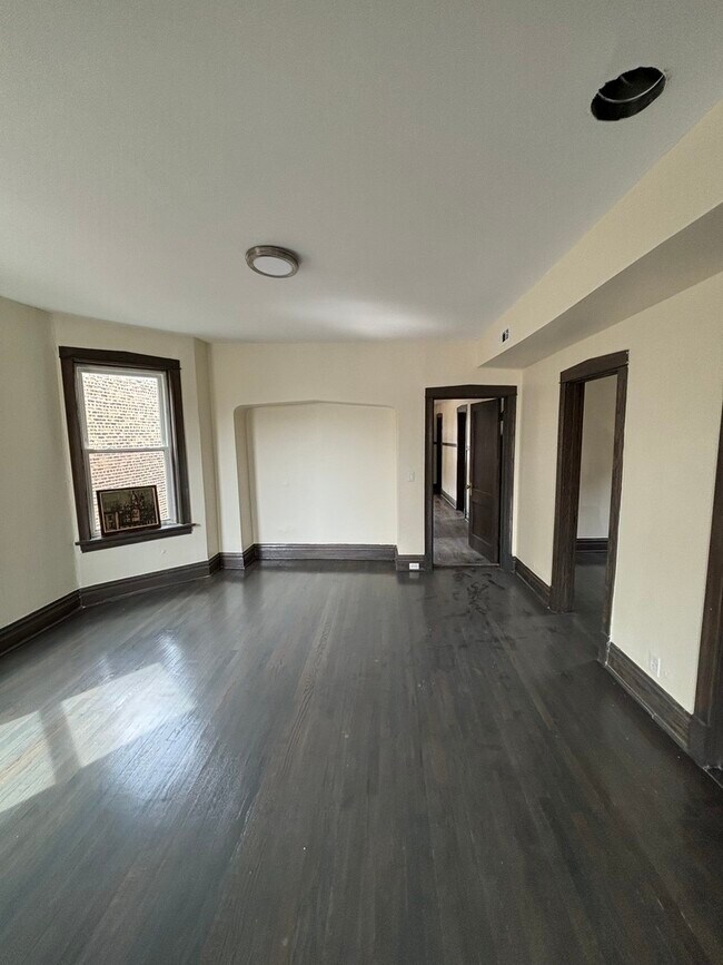 Foto del edificio - 1538 N Avers Ave