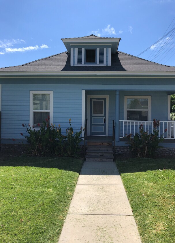 817 S. Magnolia ave Houses in Monrovia, CA Westside Rentals