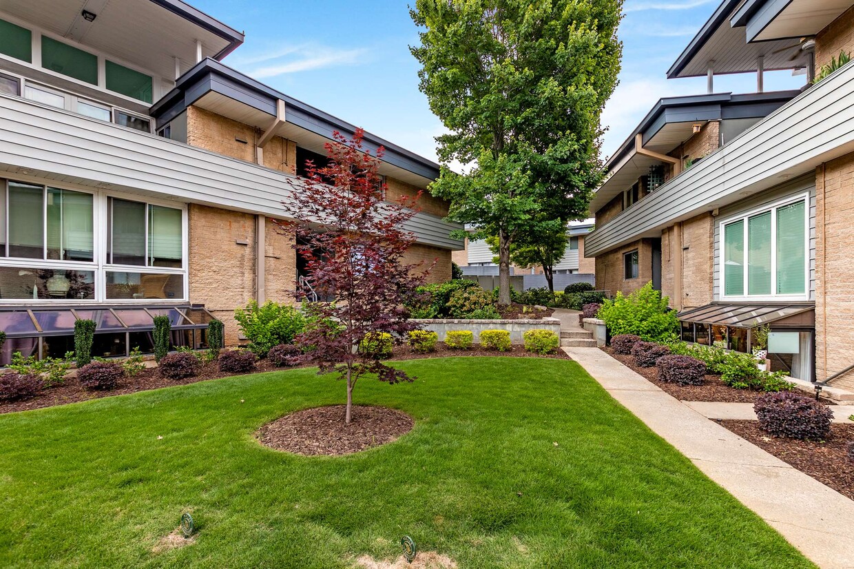 Foto principal - 4320 Chastain Walk NE