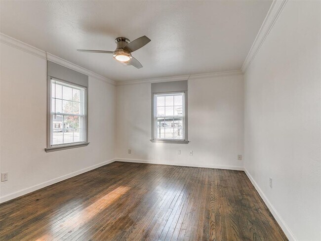 Foto del edificio - 1338 South Dr