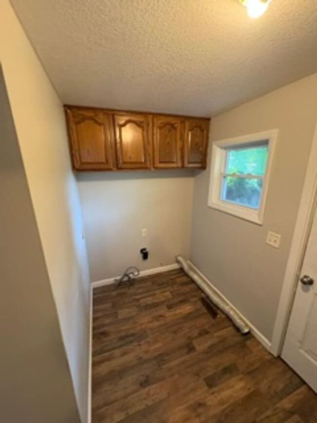 Foto del edificio - 4 bedroom single family home in Peoria for Rent