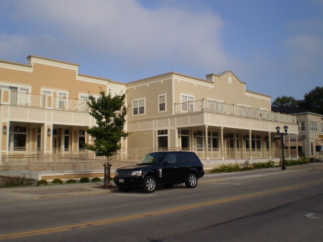 2945 N. Brookfield Rd., Brookfield - 2945 N Brookfield Rd