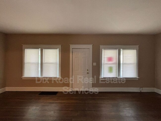 Building Photo - 2310 S Sutphin St