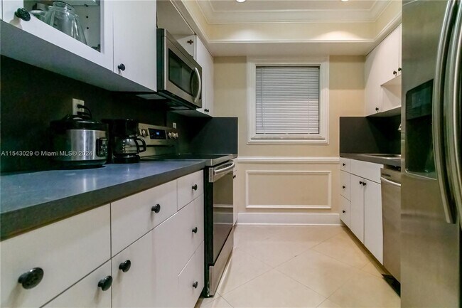 Building Photo - 1457 Atlantic Shores Blvd