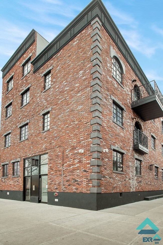 Building Photo - 335 Saint Nicholas Ave