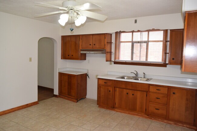 Foto del edificio - 861 Brackenridge Ave