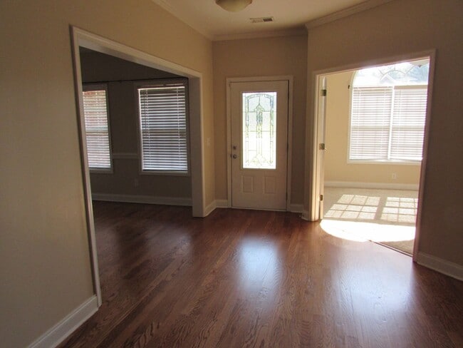 Building Photo - Banbury Subdivision