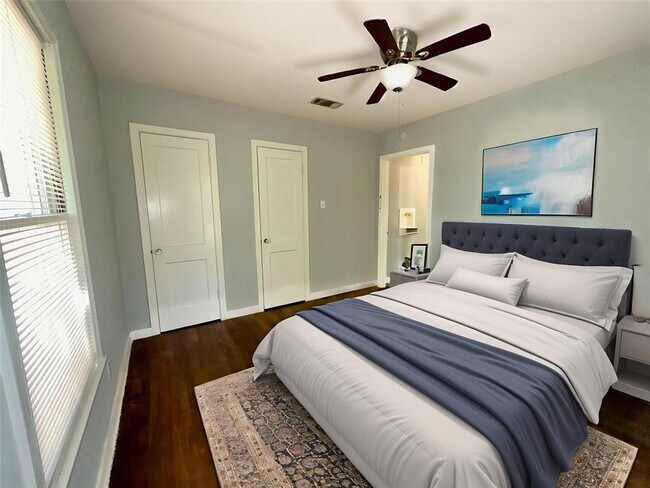 Foto del edificio - 807 E 49th St