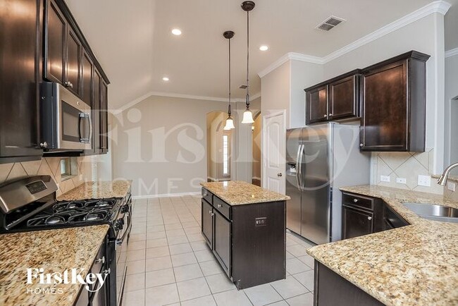 Foto del edificio - 14640 Gilley Ln