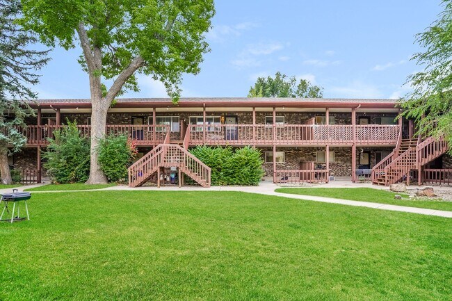 Building Photo - 64 Newport Circle