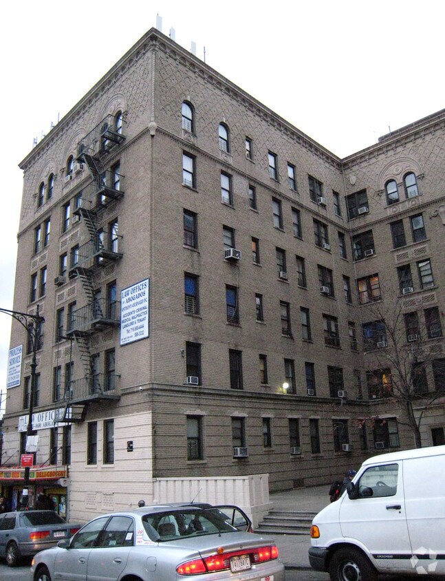 Foto del edificio - 901 Walton Ave