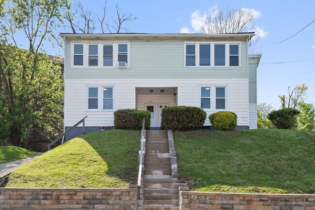 Foto del edificio - 348-350 Wyoming Street