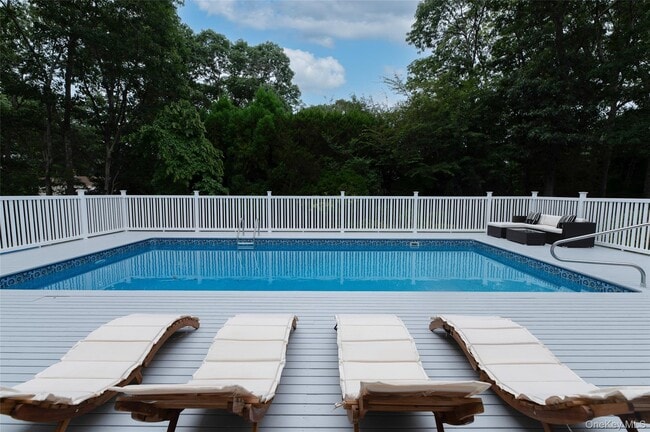 Foto del edificio - 58 Homewood Dr