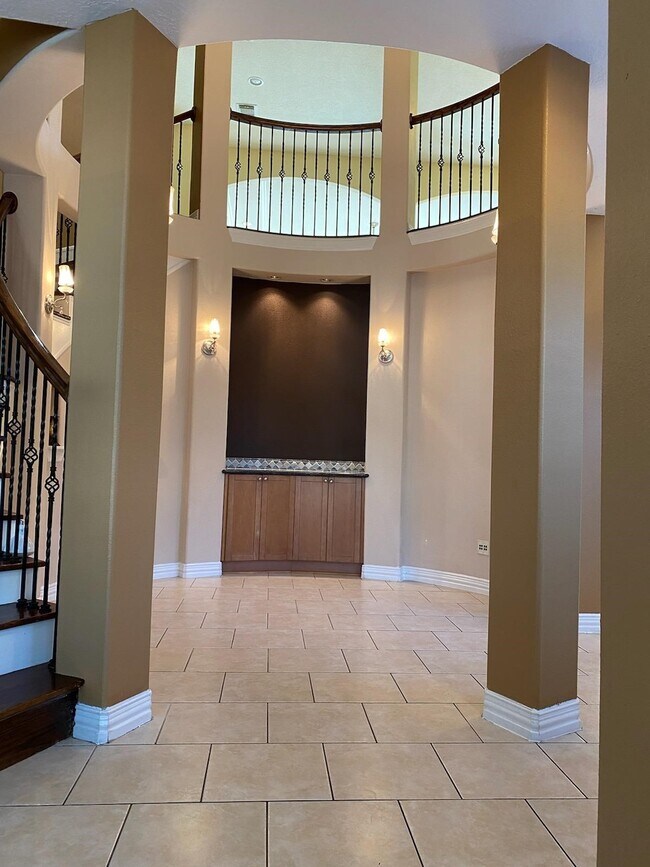 Foto del edificio - 11815 Canyon Mills Dr