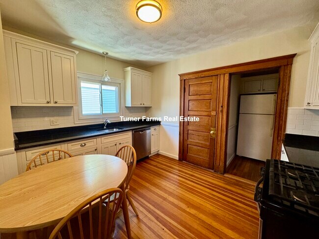 Foto del edificio - 258 Boston Ave