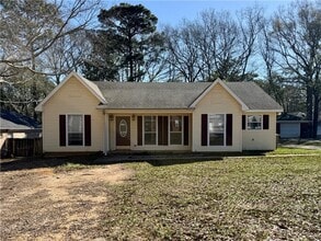 Building Photo - 955 Louise Ave