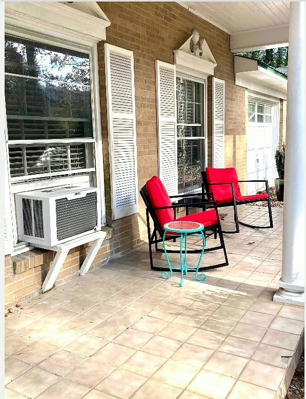 Building Photo - 3441 Brevard Rd