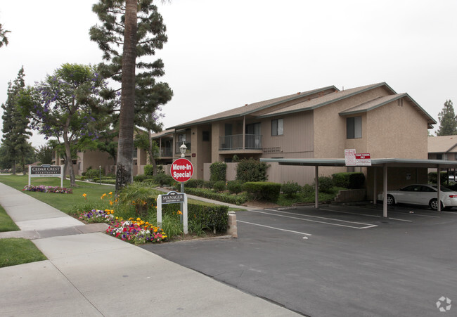 Foto del edificio - Cedar Crest Apartments