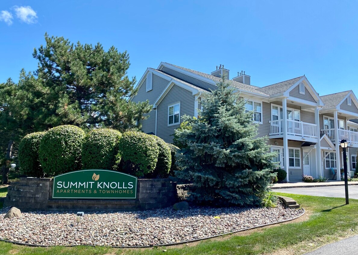 Summit Knolls Apartments and Townhomes Webster, NY