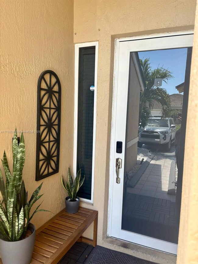 Foto del edificio - 14342 SW 159th Ct