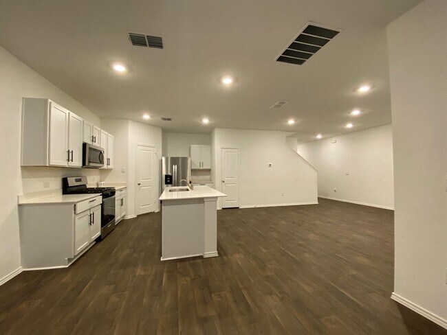 Foto del edificio - 12320 Silversmith Ln