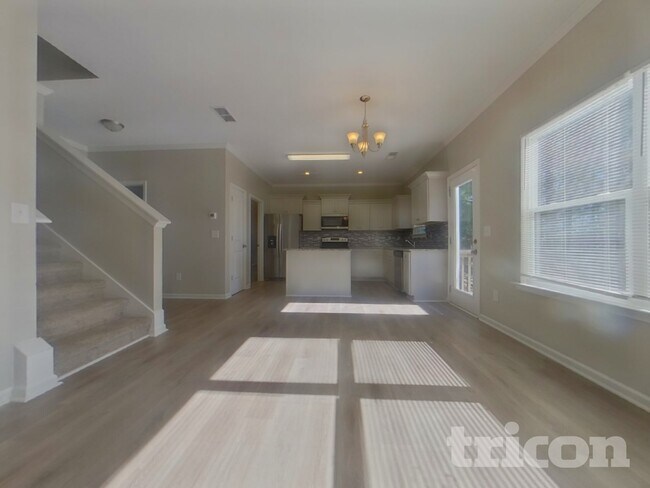 Foto del edificio - 228 Fieldcrest Dr