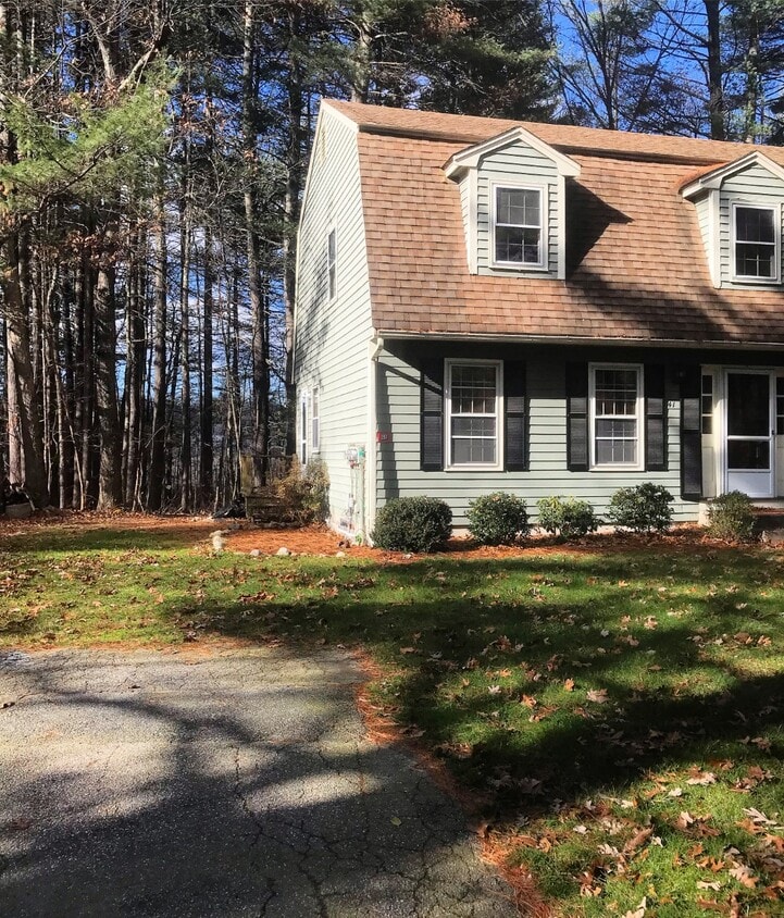 41 Valliria Dr Groton MA