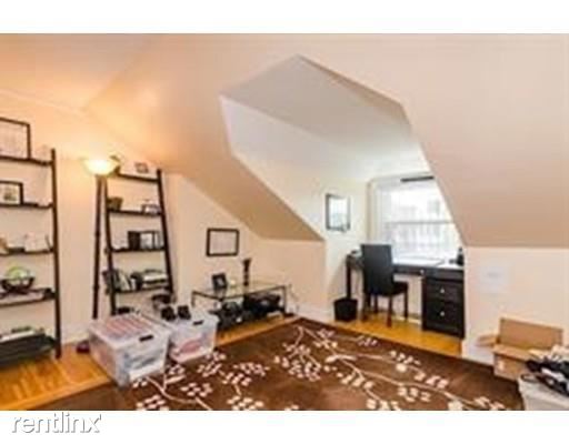 Foto del edificio - 1762 Beacon St