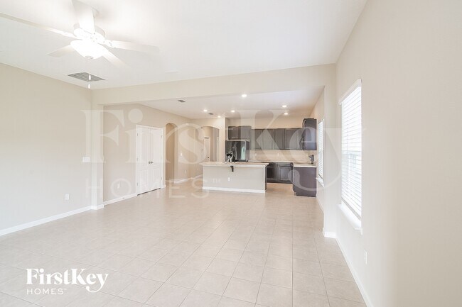 Building Photo - 5659 Kellar Cir